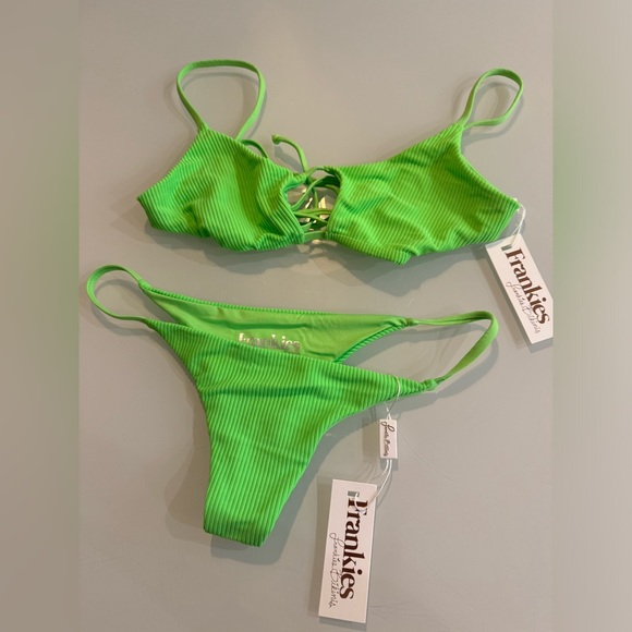 Frankies Bikinis Willa - 2 pieces both size S - Picture 3 of 5